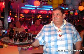 bestfrienbar_06.jpg