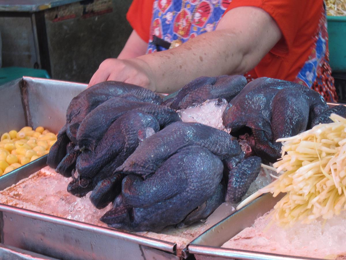 Frisch zubereitete Enten in Chinatown Bangkok
