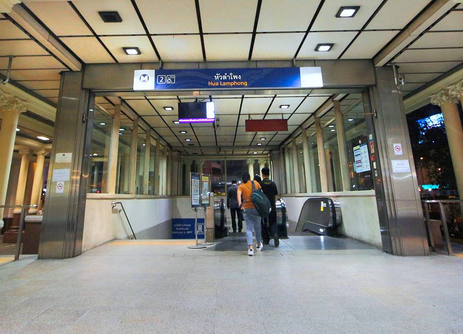U-Bahn Station Hua Lamphong Bahnhof Bangkok