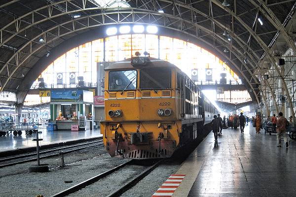 Diesellok Hua Lamphong Bahnhof Bangkok