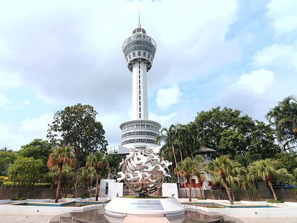 Samut Prakan Observation Tower bei Bangkok