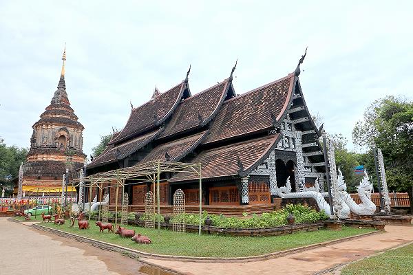 Wat Lok Moli Chiang Mai