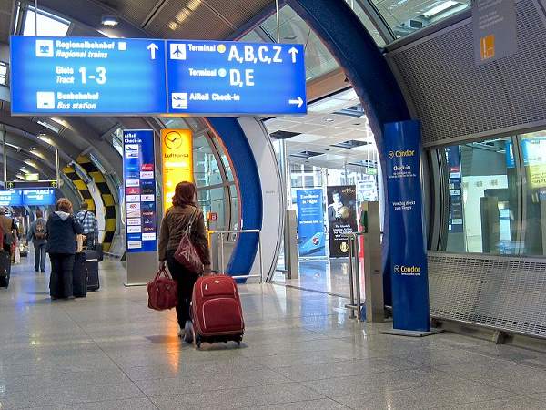AiRail Check-in Flughafen Frankfurt