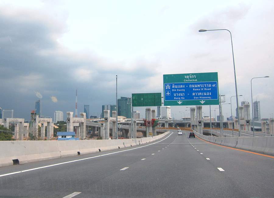 stadtautobahn bangkok