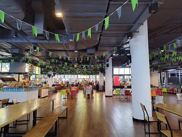 Innenansicht Major Food Plaza Avenue Pattaya