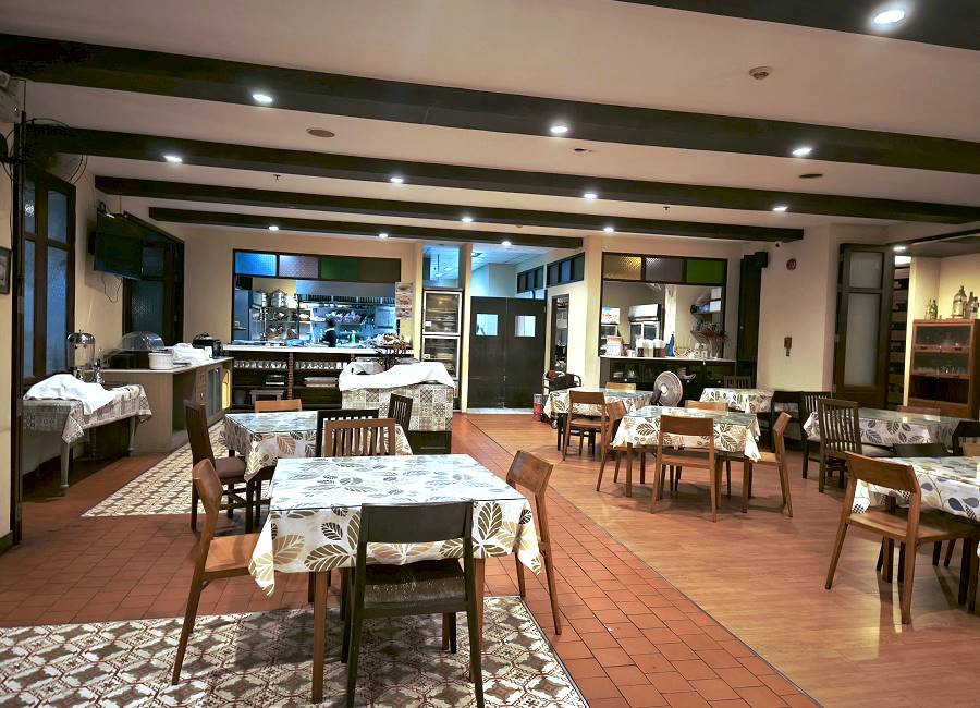 Restaurantbereich im Baan Khun Nine Pattaya