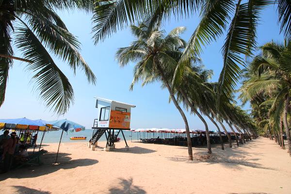 Bang Saen Beach