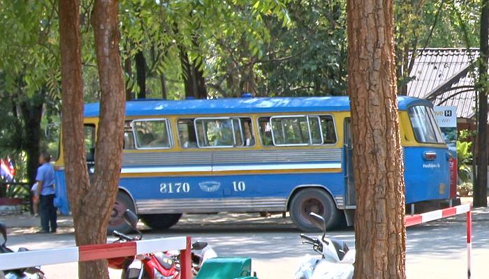 Bus zum Erawan Nationalpark
