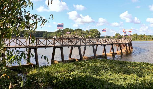 Nong Yai Wooden Bridge