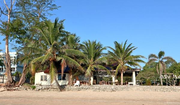 Strand Saphli Villa Chumphon