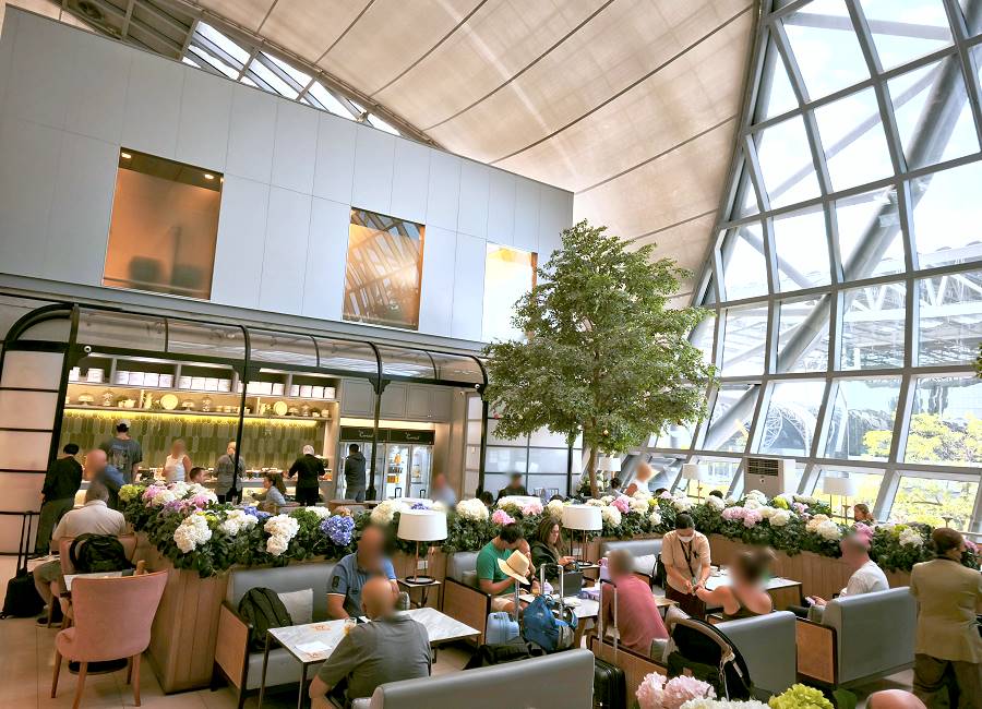 Sitzbereiche Coral Lounge Bangkok Domestic Terminal