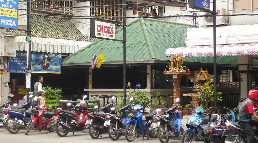 Didis Bar Pattaya klang