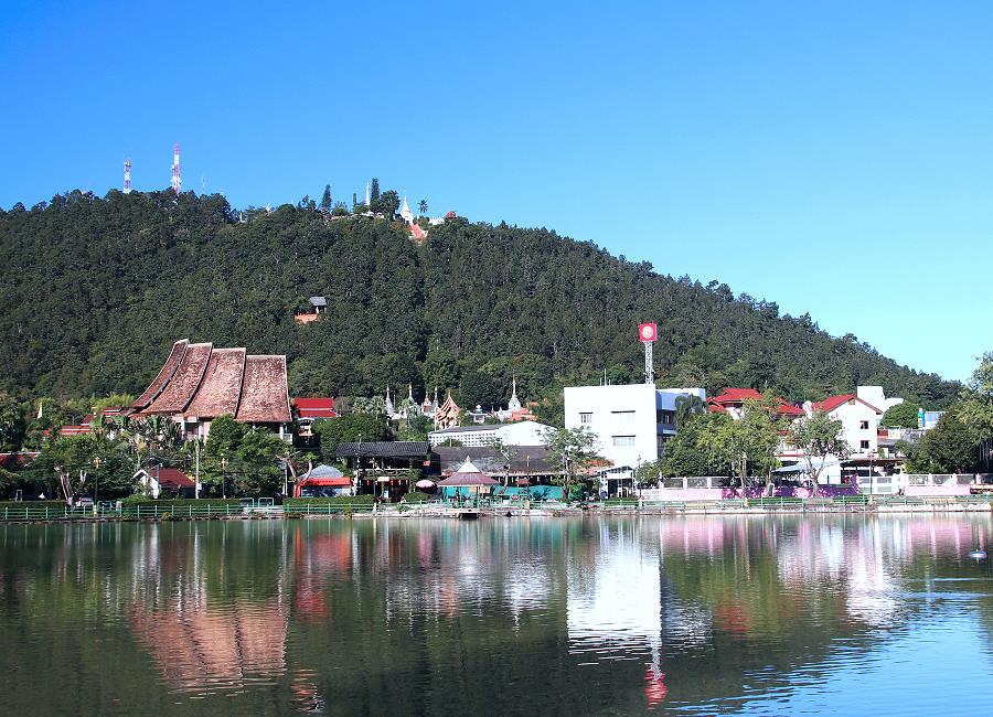 Wat Phra That Doi Kong Mu oberhalb von Mae Hong Son