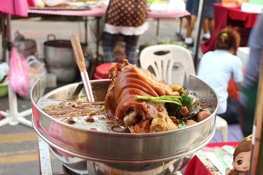Thailand Eisbein vom Schwein