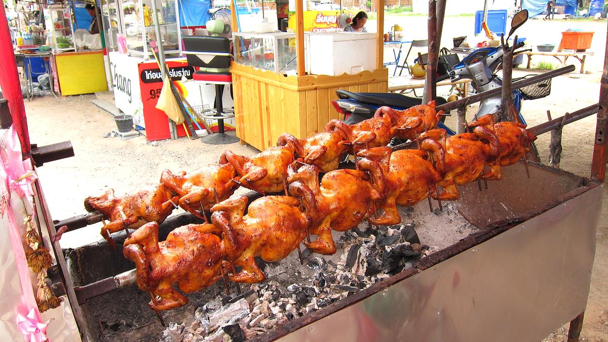 Street Food und Restaurants in Pattaya – Essen an Garküchen und Grillständen