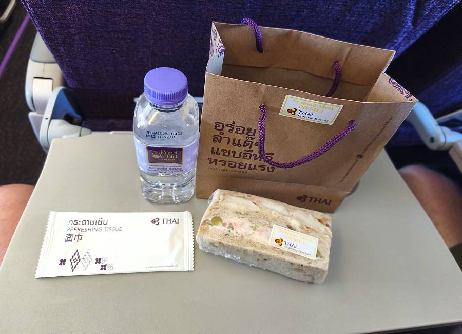 Thai Airways Snack Bangkok nach Chiang Mai