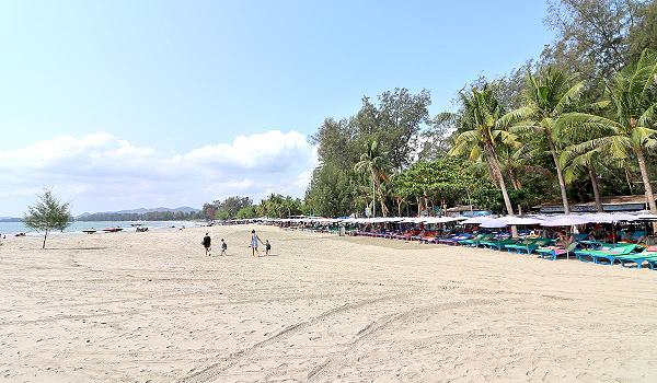 Khao Takiab Beach