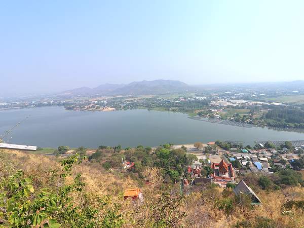 Aussicht Wat Ban Tham Kanchanaburi