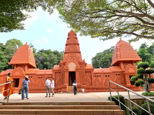 Wat Tham Phu Wa Kanchanaburi Thailand