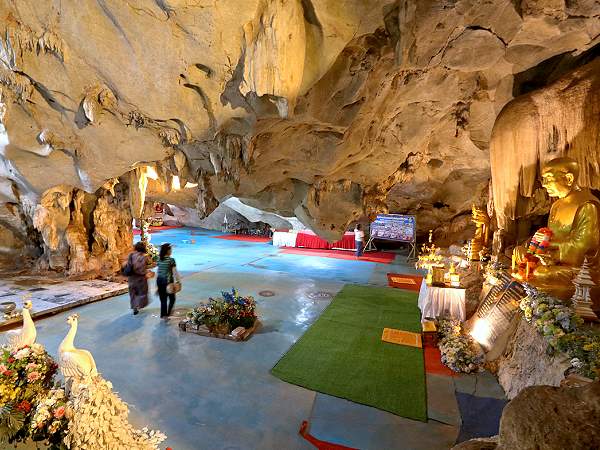 Höhlentempel Wat-Tham-Pu-Wa Kanchanaburi