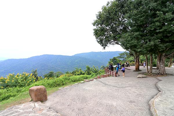 Khao Yai 30 km. View Point