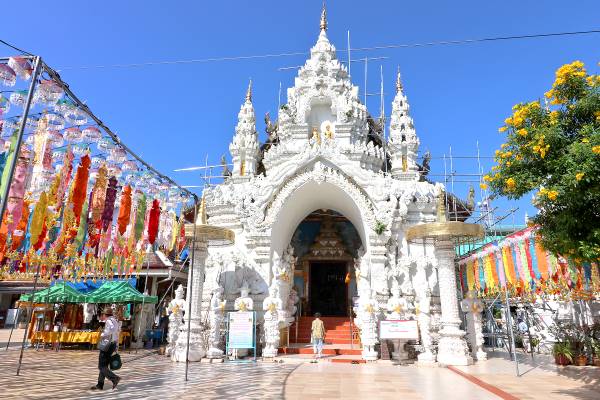 Wat San Pa Yang Luang Lamphun