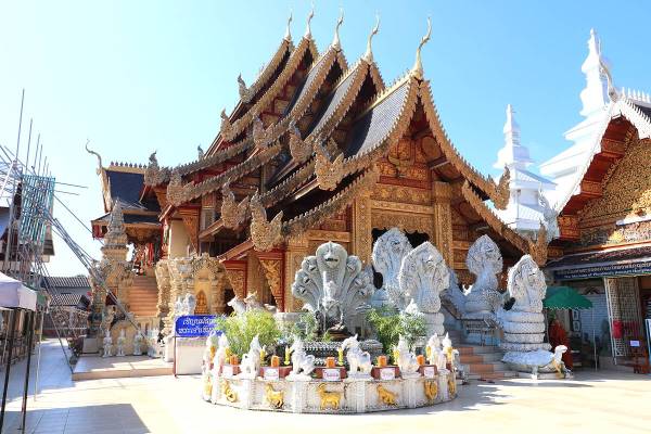 Wat San Pa Yang Luang Lamphun