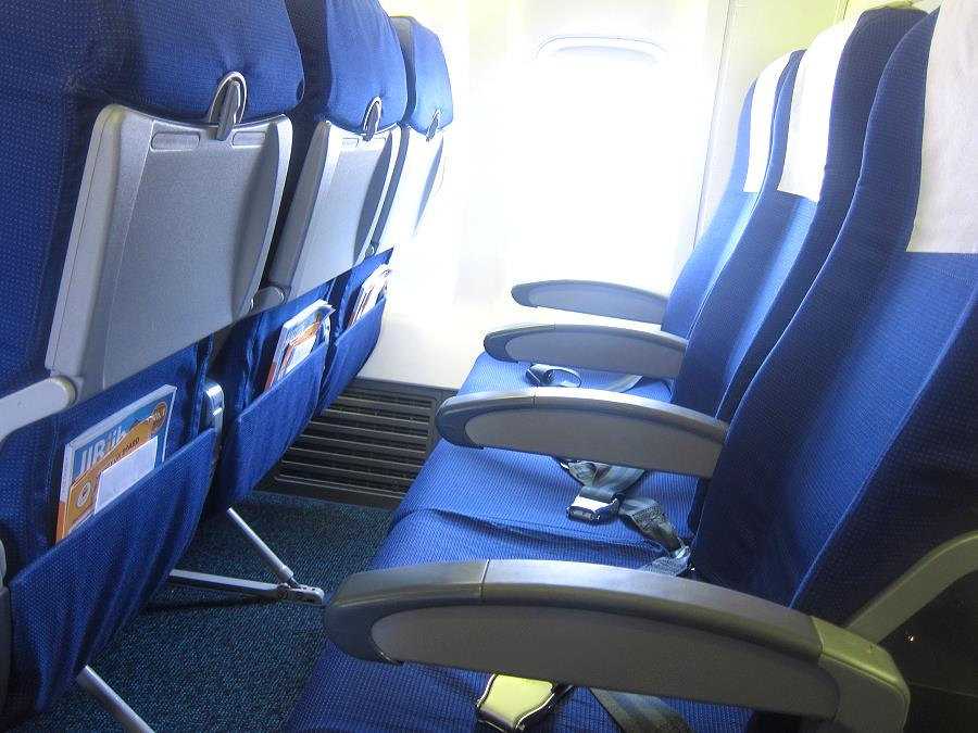 Sitzabstand bei Nok Air Boeing 737-800