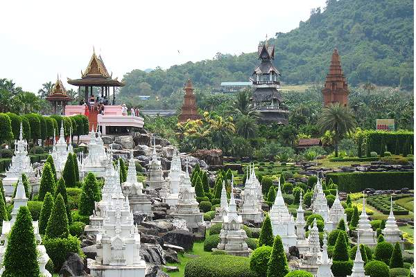 Nong Nooch Tropical Garden