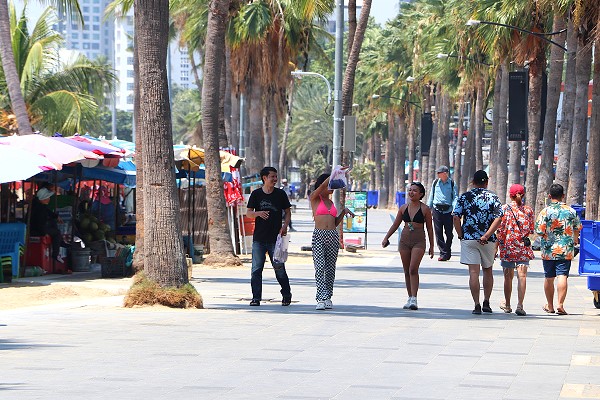 Beach Road Promenade in Pattaya
