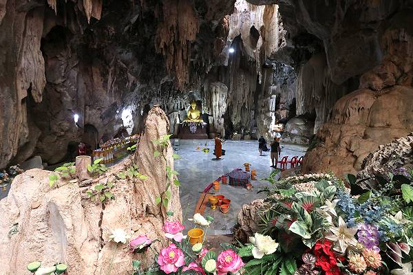 Wat Tham Pu Wa Kanchanaburi