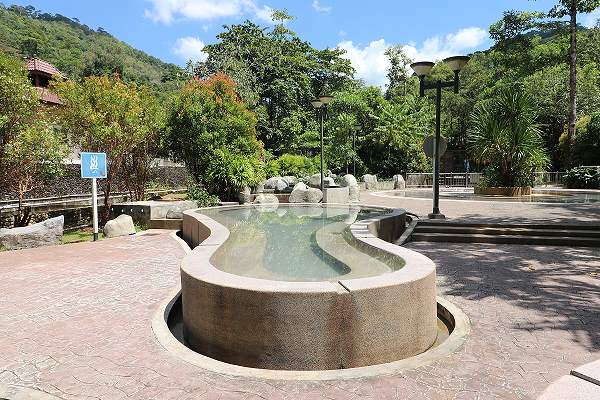 Raksa Warin Hot Spring