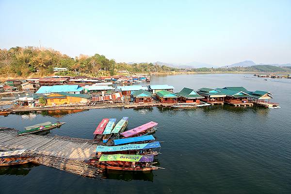 versunkener Tempel Thailand