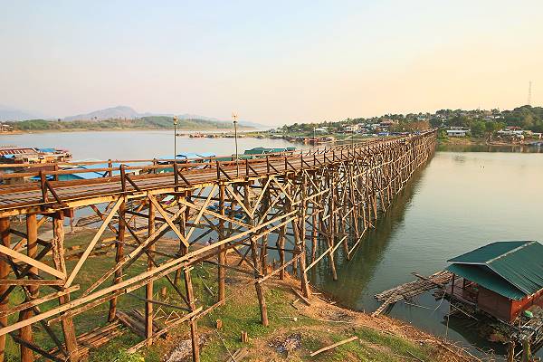 Wooden Mon Bridge