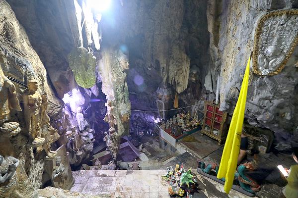 Wat Simalai Songtham