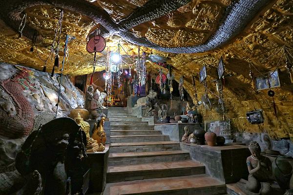 Wat Simalai Songtham