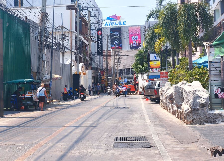 Travelodge Hotel Pattaya Soi 15 Buakhao