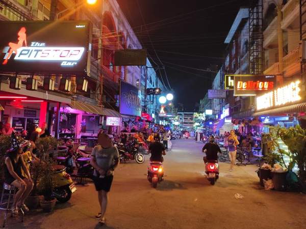 Soi Chaiyapoon Nachts