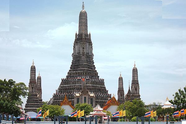 wat arun