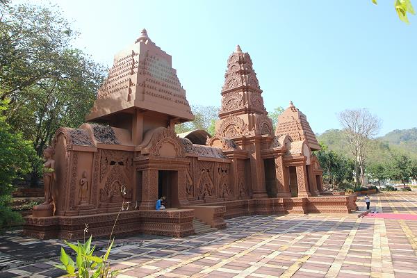 Wat Tham Pu Wa Kanchanaburi