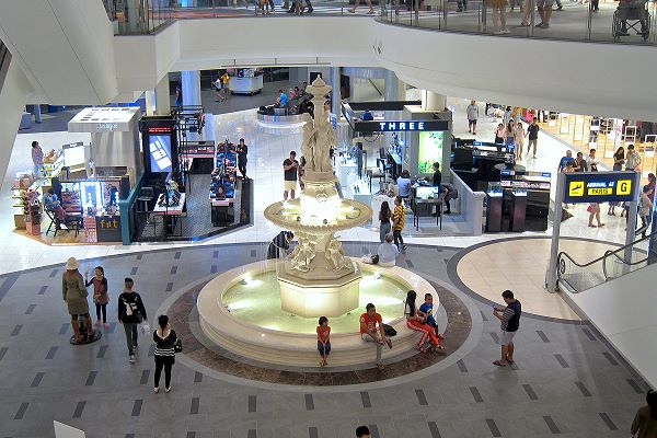 springbrunnen im Terminal 21 Pattaya