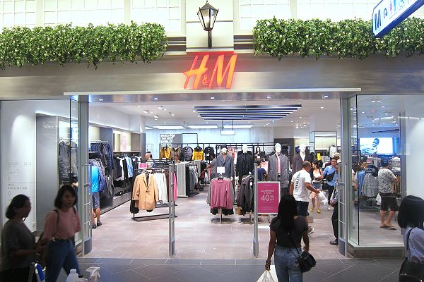 H&M im Terminal 21 Pattaya