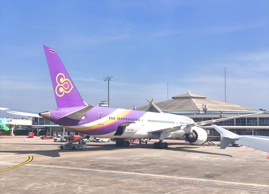 Thai-Airways-Inlandsflug am Flughafen Chiang Mai