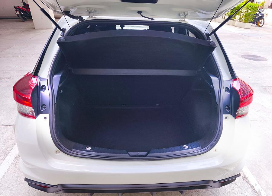 Kofferraum des Toyota Yaris Mietwagen in Thailand