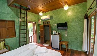 Tuaprodhome Khao Lak