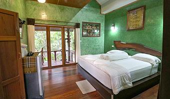 Tuaprodhome Khao Lak