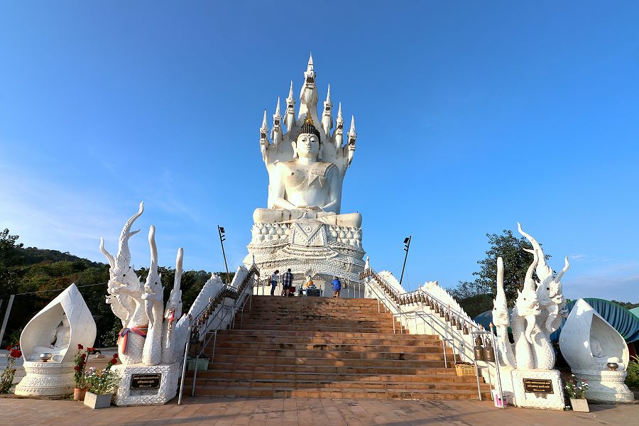 Wat Sa Nam Sai