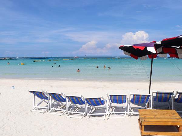 Koh Larn Strand