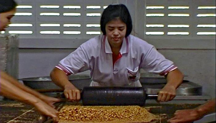 Phuket Nussfabrik Orchid Sri Bhurapa